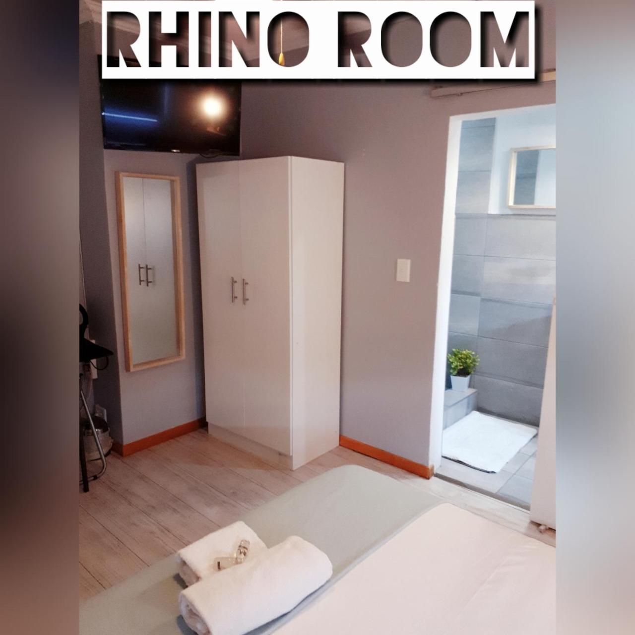 Midrand Guesthouse - Tasa Luaran gambar